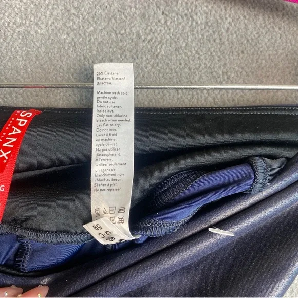 SPANX Faux Leather Navy/Cool Blue Track Stripe Leggings Size L - Picture 5 of 7